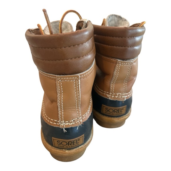 Sorel Waterproof Ladies Hiking Duck Boots sz 8 EUC Black Brown Lace Up Fur Lined - Picture 16 of 17